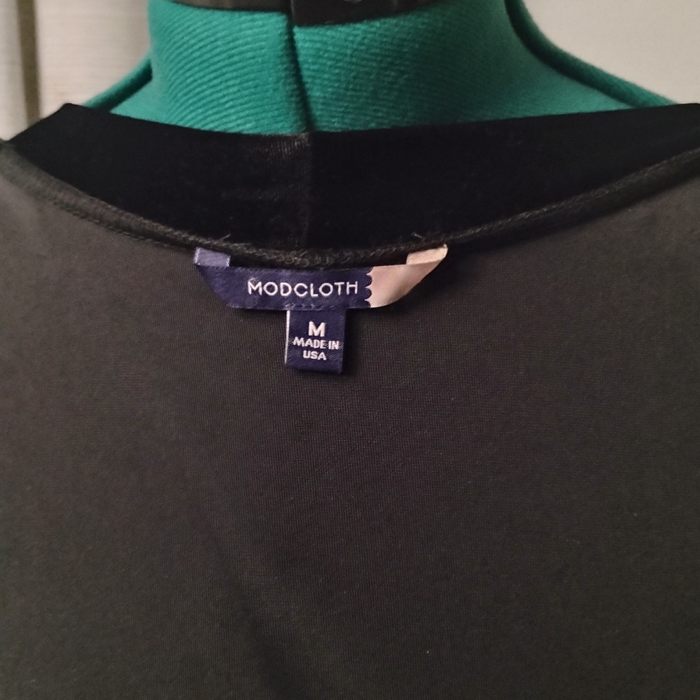 Modcloth Luxe The Part Soft Draped Black Velvet Blazer Sz M - Picture 13 of 16